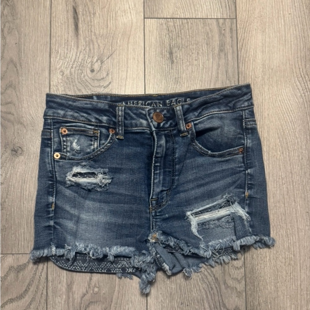 American Eagle Outfitters Distressed Denim Shorts Size 2 Cutoff Frayed Hem